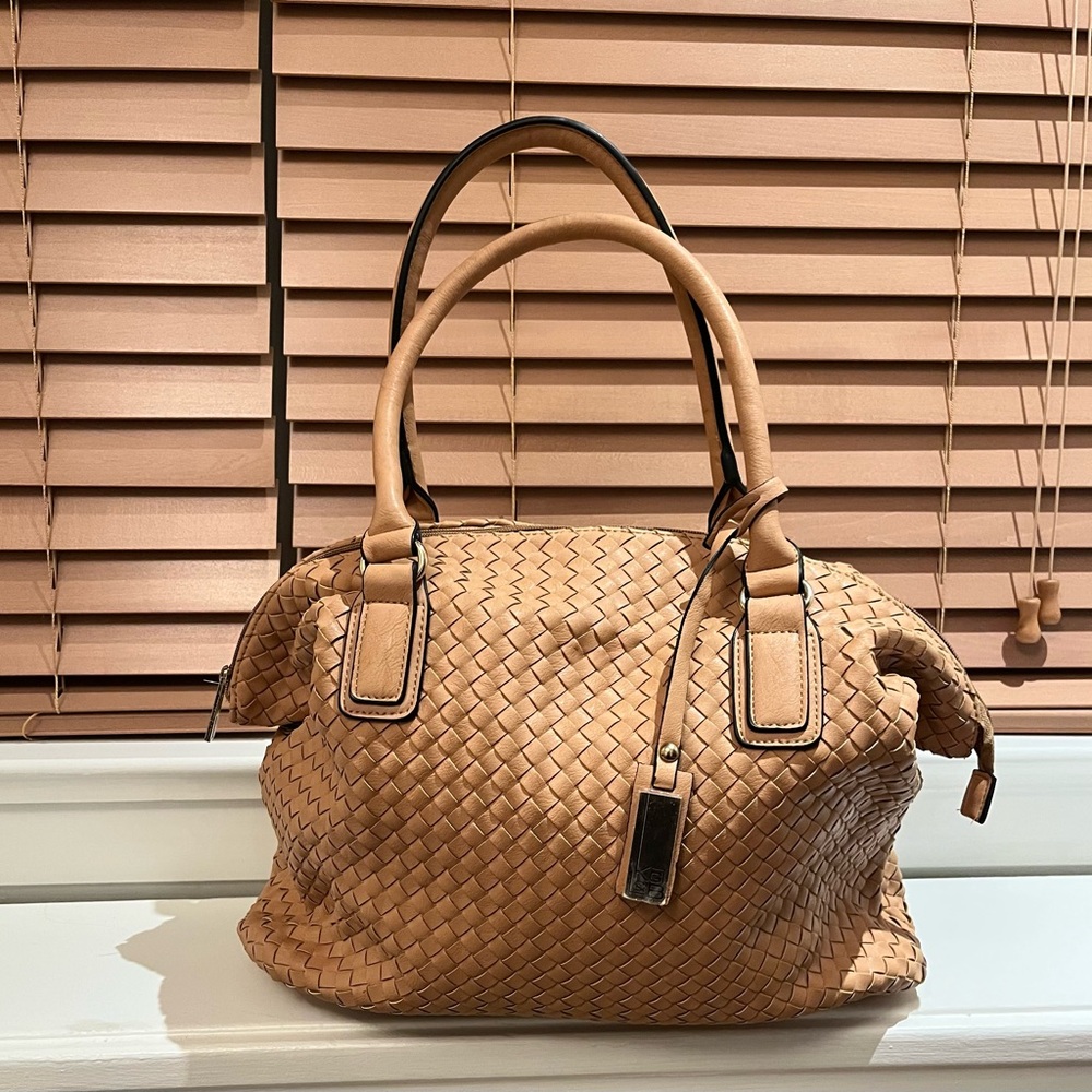 Tan Woven Leather Tote Bag - Picture 2 of 7